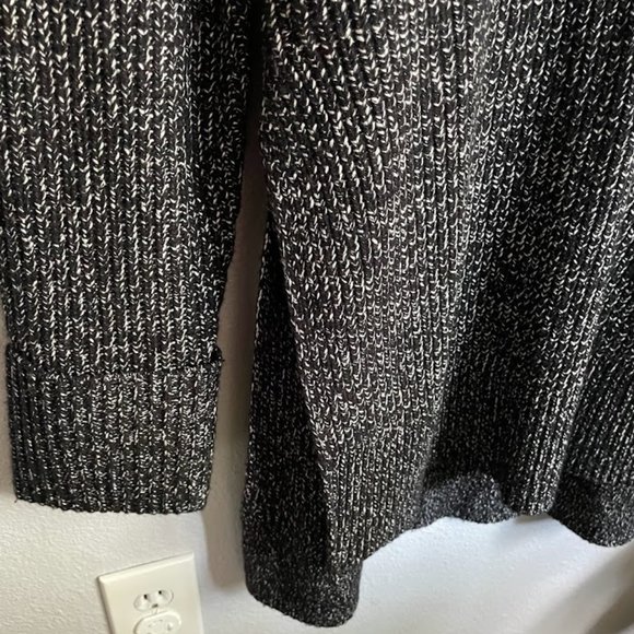 NWT Athleta Shasta V-Neck Wool Marled Sweater - Picture 4 of 9